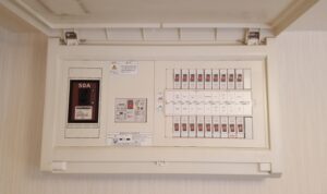 漏電ブレーカー設置の重要性と設置費用について