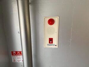 大阪市にて電気工事〈マンション共用部　非常照明・非常警報設備更新工事〉の施工後写真