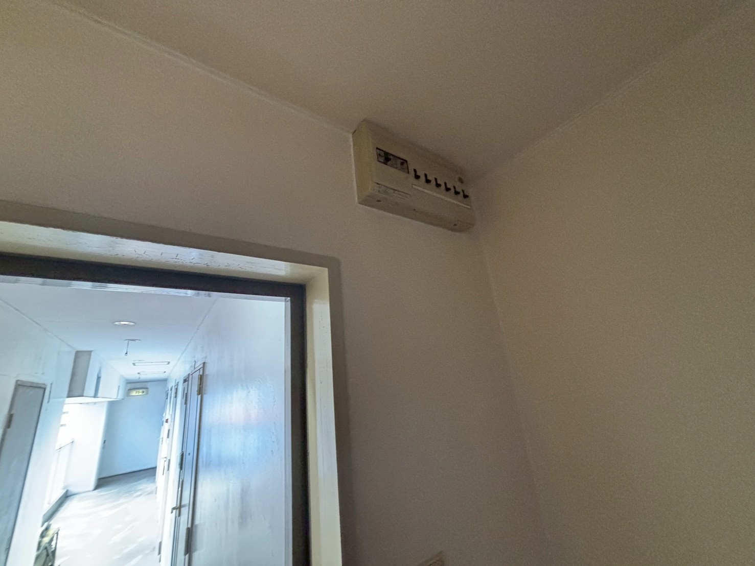 大阪府堺市にて電気工事〈ブレーカートラブルの緊急対応・即日対応で電気復旧〉の施工前写真