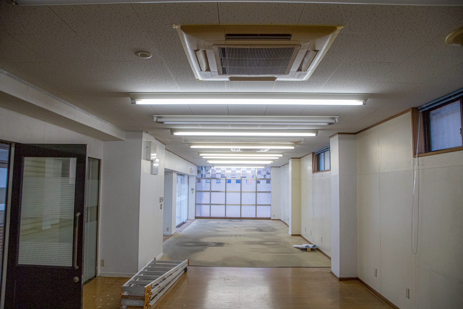 姫路市にて電気工事〈保育施設のLED工事・レイアウト変更〉の施工後写真